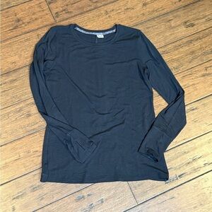 Diadora open back Long Sleeve Shirt size medium